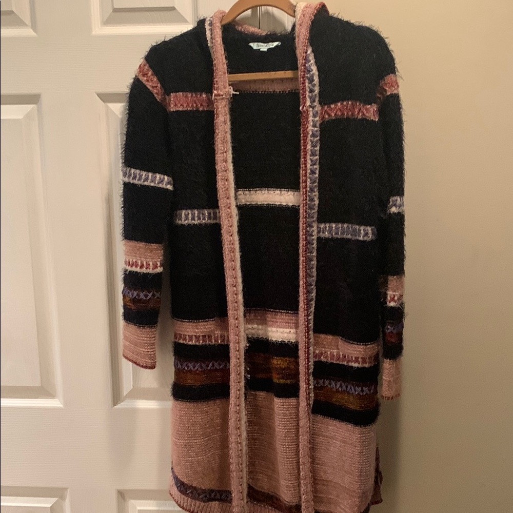 Nostalgia Black and Tan Cardigan Sweater